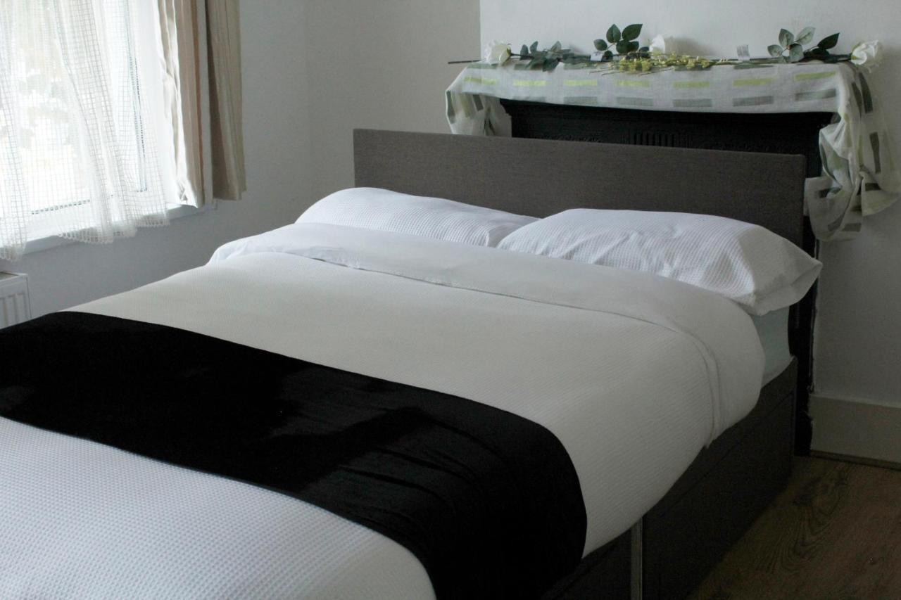 Cozy Rooms Or Apartment In London Townhouse Fast Links To Central Εξωτερικό φωτογραφία