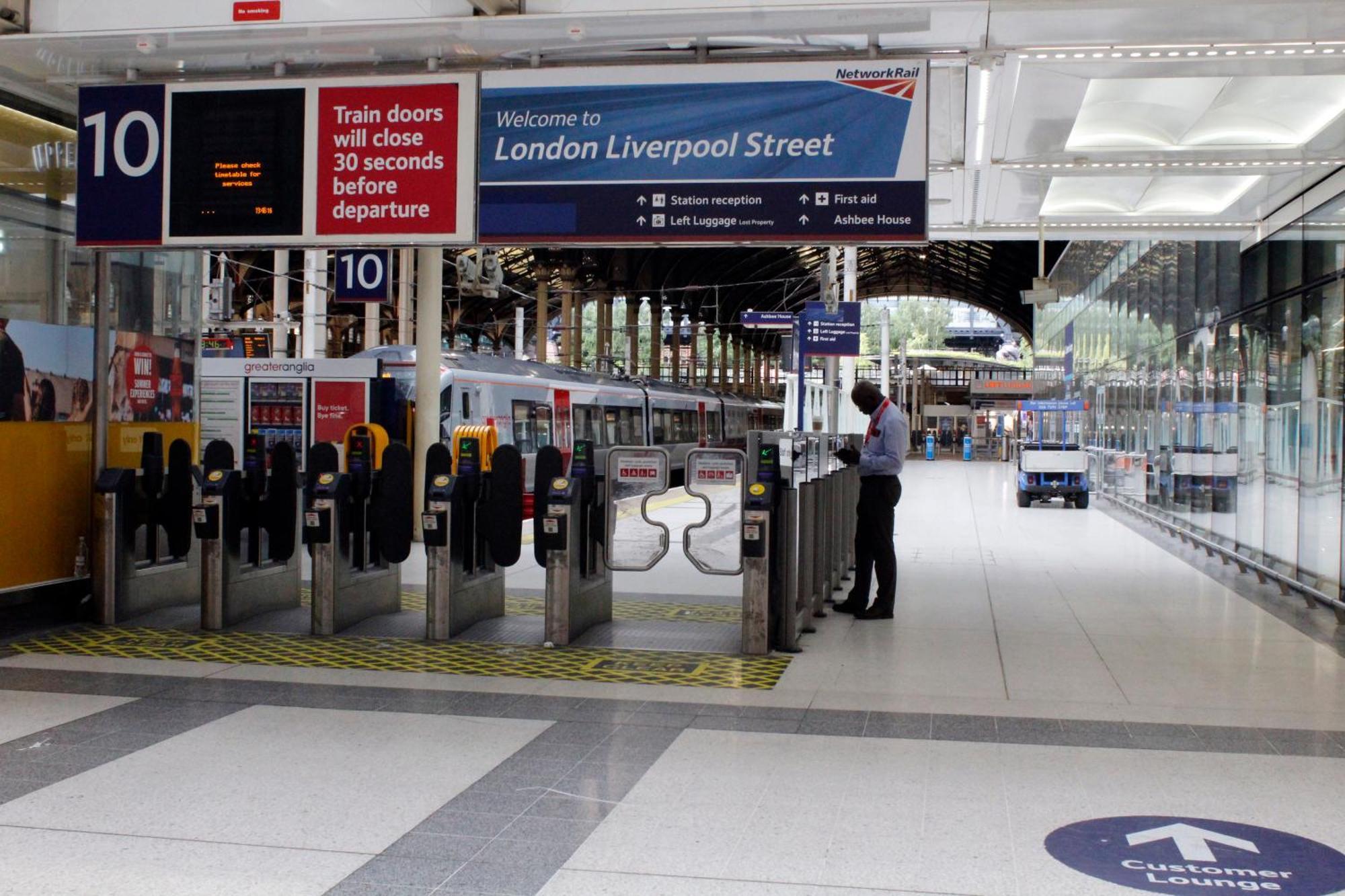 Cozy Rooms Or Apartment In London Townhouse Fast Links To Central Εξωτερικό φωτογραφία